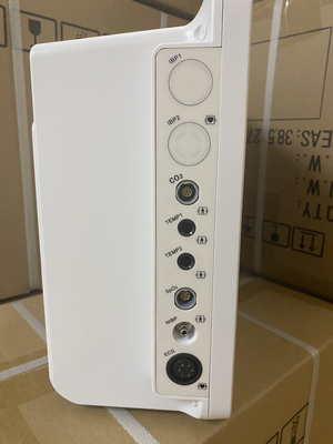 อุปกรณ์โรงพยาบาล จอภาพผู้ป่วยขนาด 12.1 นิ้วพร้อม CO2 Multiparameters