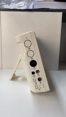 ICU Multiparameter ผู้ป่วย Monitor เครื่องมือโรงพยาบาลอุปกรณ์รถบรรทุกเครื่องมือพกพาเครื่องตรวจสอบสัญญาณสําคัญ
