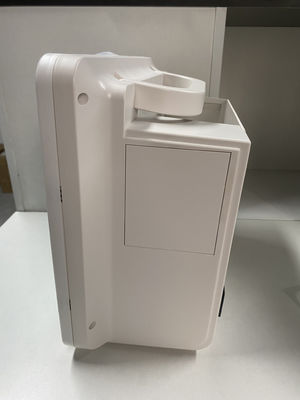 มอนิเตอร์ผู้ป่วยขนาดเบา 3.9 กิโลกรัม Multi Parameter พร้อมจอ TFT สี 12.1 นิ้ว และ Trolley / Wall Bracket