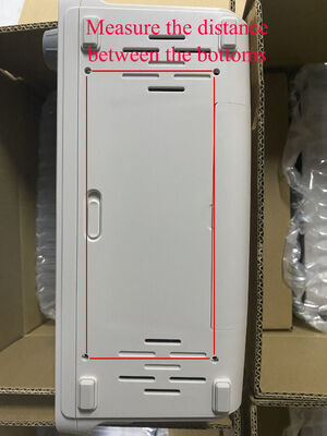 รถเข็นจอภาพผู้ป่วยแบบพกพาอลูมิเนียมแบบหลายพารามิเตอร์สำหรับโรงพยาบาลและการใช้งานทางการแพทย์