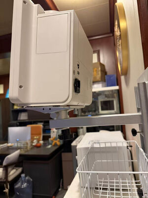 แบรคเกตการแพทย์ การติดตั้งผนัง การยืนของผนัง Hardware Bracket สําหรับเครื่องแพทย์ ผู้ป่วยติดตาม